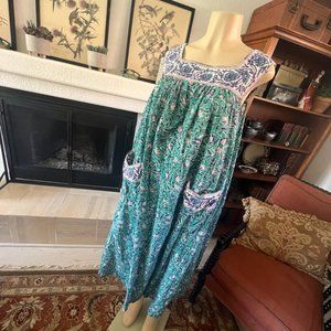 GRAPE YOKOHAMA MOTOMACHI lounge Dress